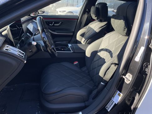 New 2026 Mercedes-Benz Maybach S 680 Maybach S 680 4MATIC Sedan image 19