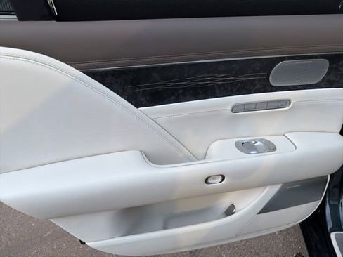 Used 2024 Genesis G90 3.5T image 25