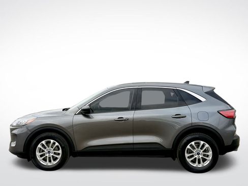 Used 2022 Ford Escape SE w/ Cold Weather Package image 11