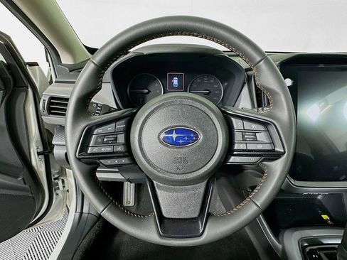Certified 2025 Subaru Crosstrek 2.5i Limited w/ Popular Package #3A AWD/4WD image 11