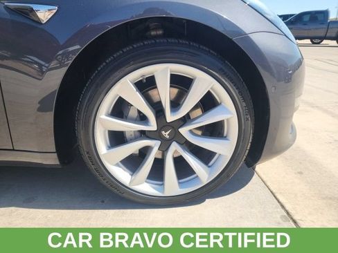Used 2018 Tesla Model 3 Long Range AWD/4WD image 18