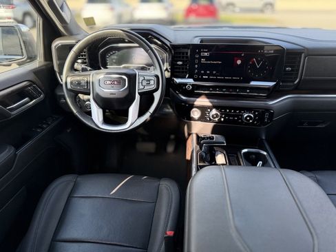 Used 2023 GMC Sierra 1500 SLT w/ SLT Convenience Package image 13