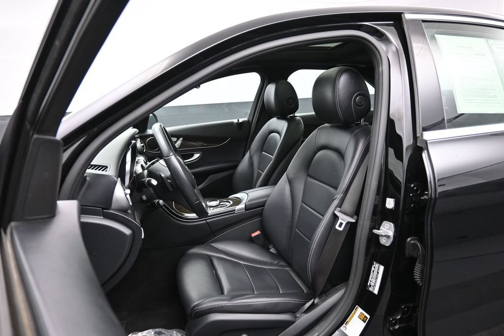 Used 2018 Mercedes-Benz C 300 4MATIC Sedan image 22