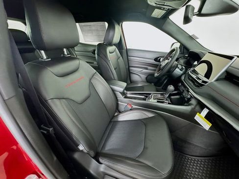 New 2026 Jeep Compass Trailhawk image 25