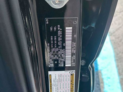 Used 2025 Toyota 4Runner TRD Off-Road Premium AWD/4WD image 18