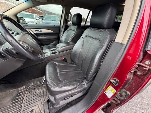 Used 2013 Lincoln MKX AWD image 15