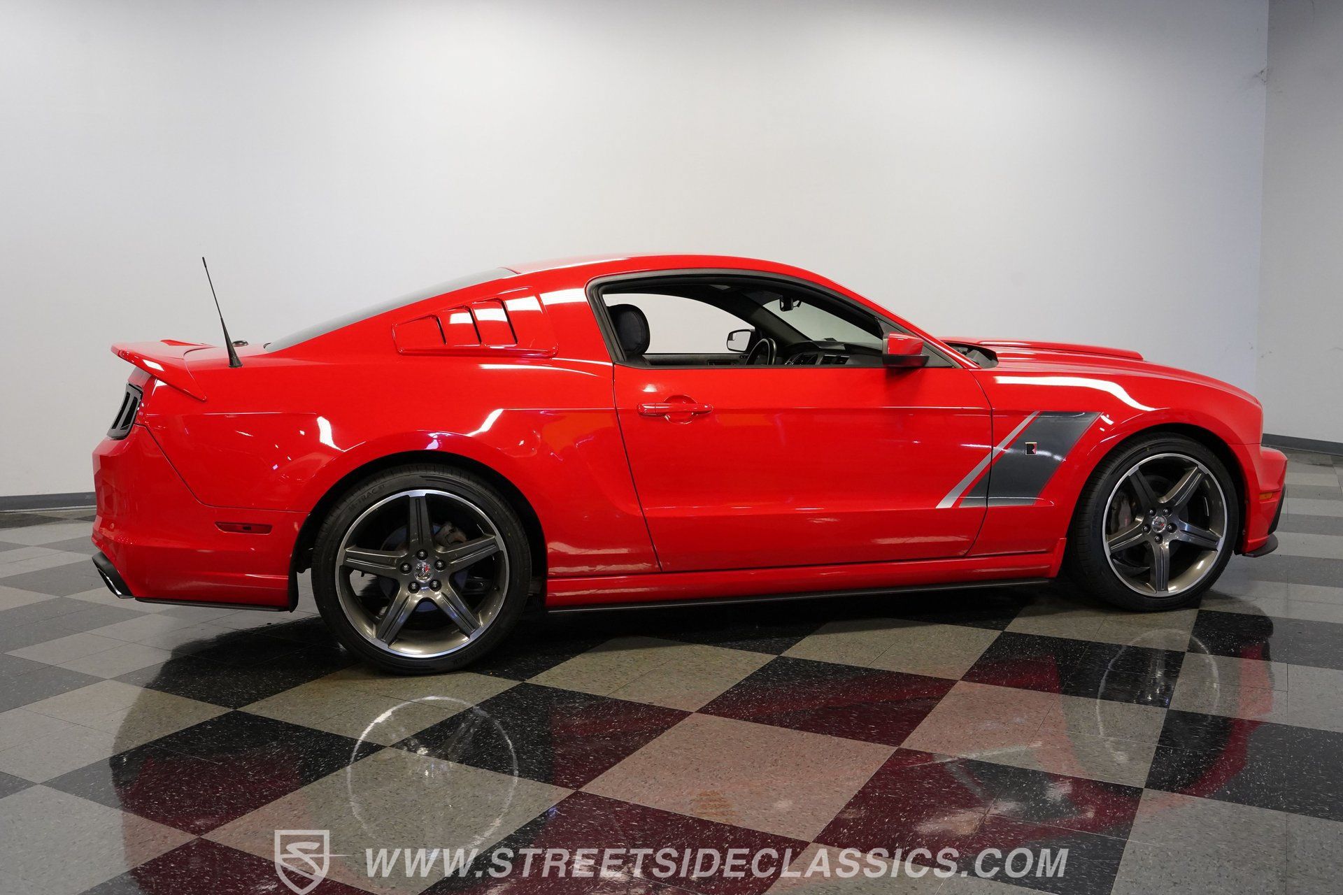 Used 2014 Ford Mustang GT Premium w/ GT Track Package RWD image 14