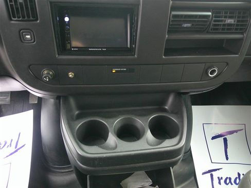 Used 2010 Chevrolet Express 1500 AWD w/ Power Package image 13