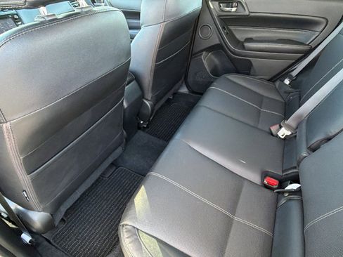 Used 2018 Subaru Forester 2.5i Touring image 24