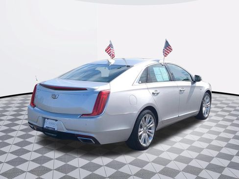 Certified 2018 Cadillac XTS Luxury FWD image 7