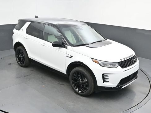 New 2026 Land Rover Discovery Sport Landmark AWD/4WD image 33