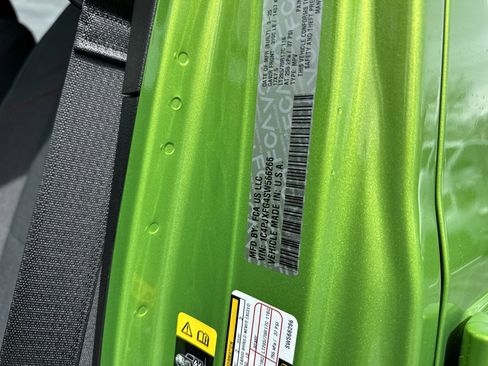 New 2025 Jeep Wrangler Unlimited Rubicon w/ Convenience Group image 16