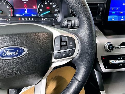 Used 2023 Ford Explorer XLT w/ Equipment Group 202A image 19