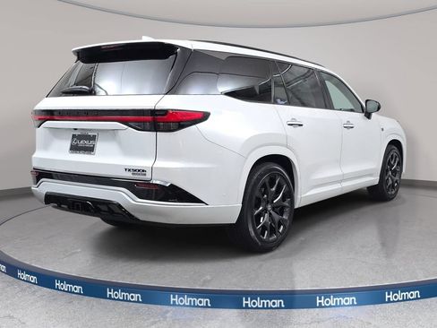New 2026 Lexus TX 500h AWD image 5