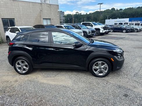 Certified 2023 Hyundai Kona SEL w/ Convenience Package AWD/4WD image 8