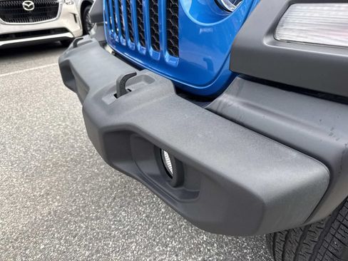 Used 2024 Jeep Wrangler Unlimited Sport AWD/4WD image 11