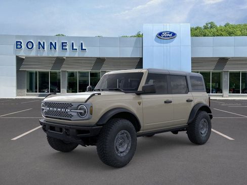 New 2025 Ford Bronco Badlands w/ Sasquatch Package image 1