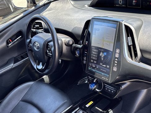 Used 2022 Toyota Prius Prime XLE FWD image 26