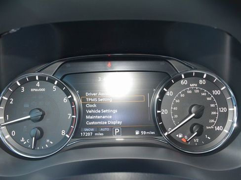 Used 2024 INFINITI QX80 Sensory image 35