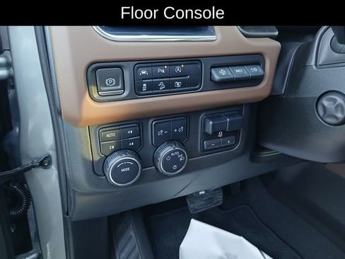 Certified 2023 Chevrolet Suburban High Country w/ Max Trailering Package image 27