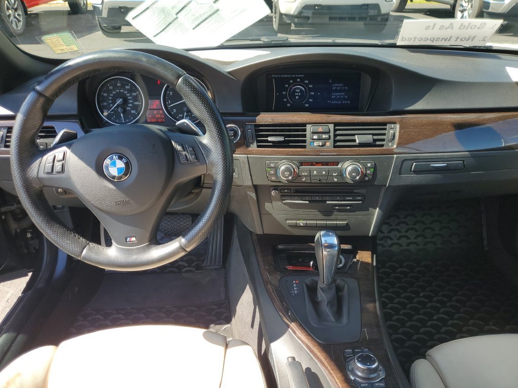 Used 2013 BMW 328i Convertible RWD image 25
