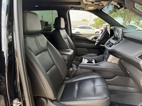 Used 2021 Chevrolet Tahoe RST w/ Luxury Package RWD image 30