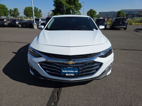 Used 2023 Chevrolet Malibu LT FWD image 14