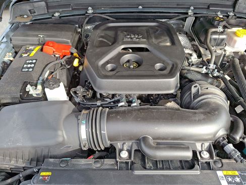 Used 2024 Jeep Wrangler Unlimited Rubicon 4xe w/ Technology Group image 30