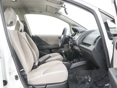 Used 2007 Honda Fit image 11