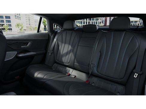 New 2026 Mercedes-Benz EQE 320 4MATIC Sedan image 4
