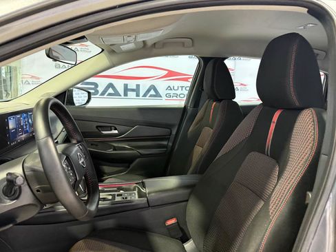 Used 2026 Nissan Sentra SR w/ Floor Mat Package FWD image 28