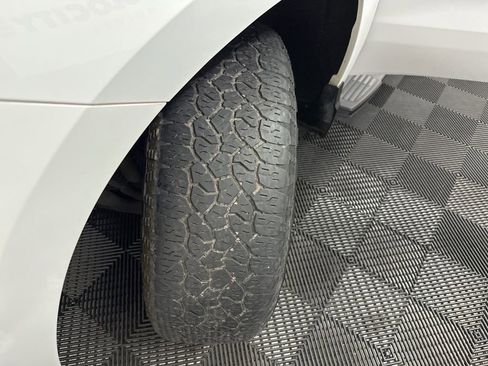 Used 2022 Chevrolet Silverado 1500 RST w/ Z71 Off-Road Package image 36