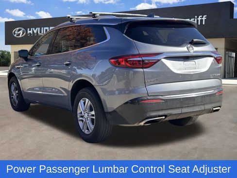 Used 2018 Buick Enclave Essence image 6