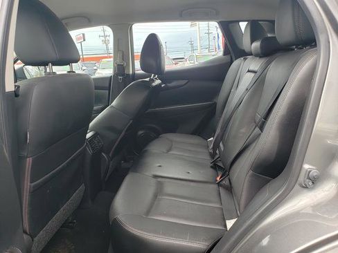 Used 2017 Nissan Rogue Sport SL AWD/4WD image 12