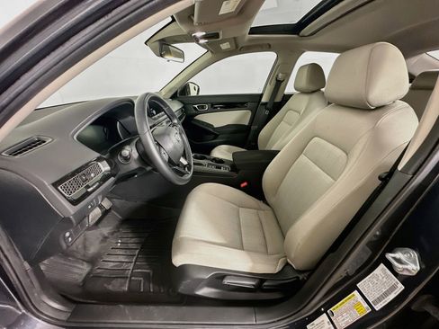 Used 2024 Honda Civic EX image 13