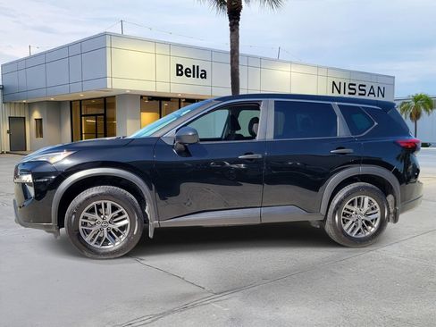 Certified 2024 Nissan Rogue S FWD image 2