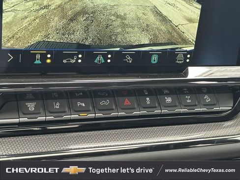 New 2026 Chevrolet Silverado 2500 ZR2 AWD/4WD image 20