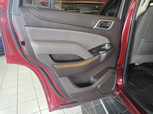 Used 2019 GMC Yukon Denali w/ Denali Ultimate Package image 10