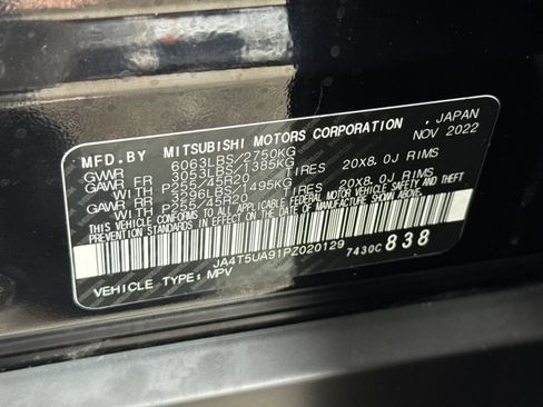 Used 2023 Mitsubishi Outlander SE image 33