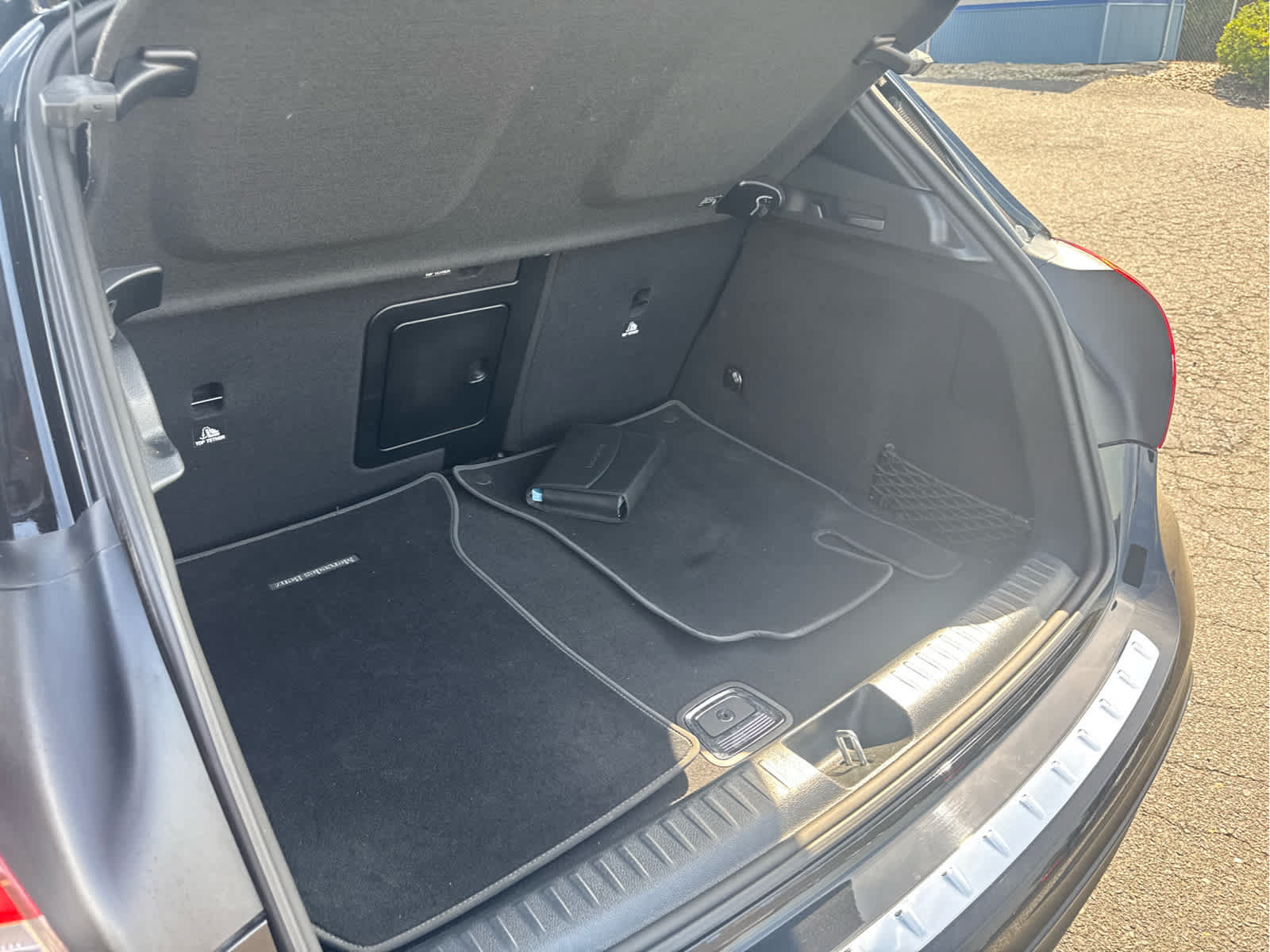 Used 2018 Mercedes-Benz GLA 250 4MATIC image 9