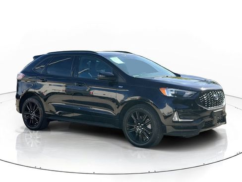 Used 2023 Ford Edge ST-Line AWD/4WD image 3