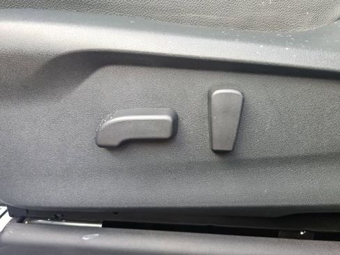 Used 2024 Subaru Ascent Onyx Edition image 23