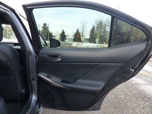 Used 2016 Lexus IS 350 AWD w/ F Sport Package image 40