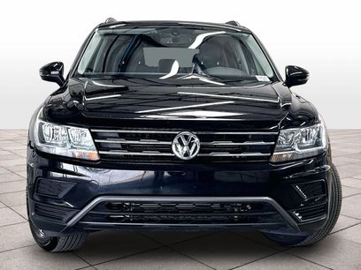 Used 2021 Volkswagen Tiguan SE w/ Panoramic Sunroof Package
