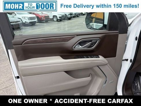 Used 2022 Chevrolet Tahoe LT w/ LT Signature Package AWD/4WD image 11