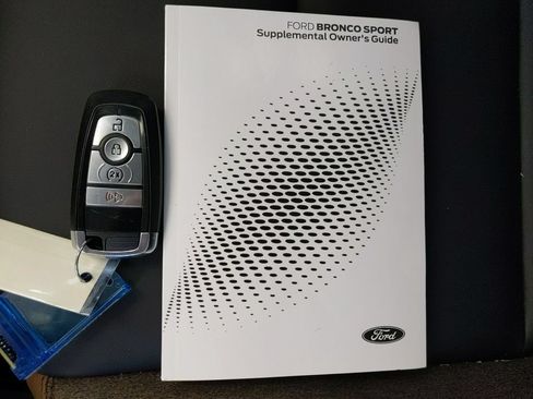 Certified 2025 Ford Bronco Sport Outer Banks AWD/4WD image 29