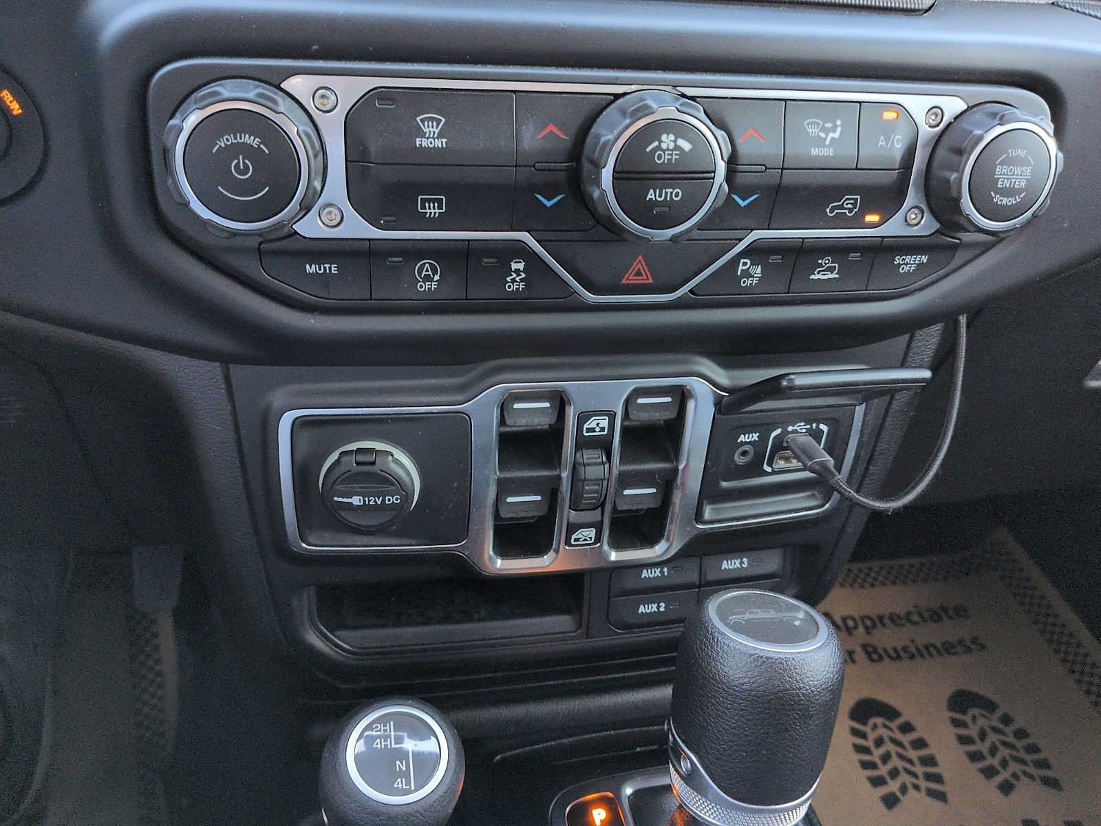 Used 2021 Jeep Gladiator Sport AWD/4WD image 20