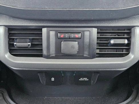 Used 2023 Ford F150 Lariat w/ Equipment Group 502A High AWD/4WD image 17