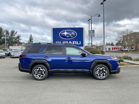 New 2026 Subaru Outback Touring image 9