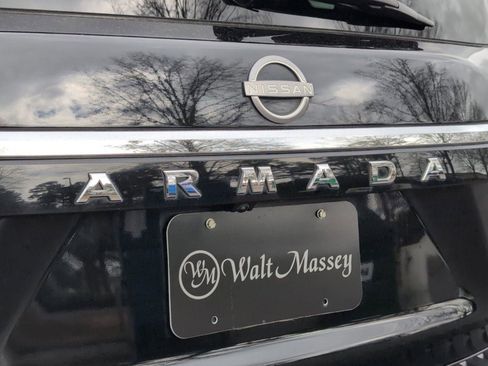 Used 2023 Nissan Armada Platinum w/ Captain's Chairs Package image 12